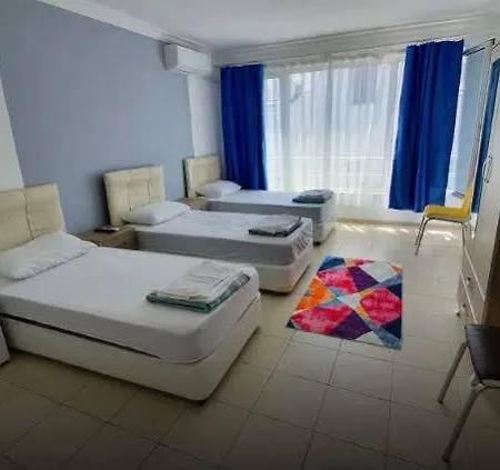 瑞提姆公寓酒店 *